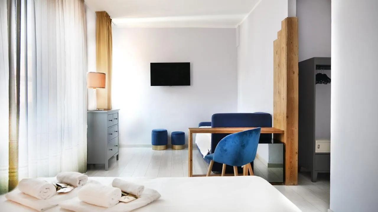 Hotel Riviera Desenzano del Garda 3*,